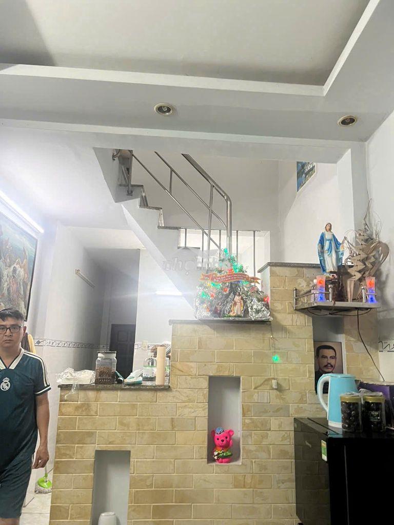 Cần bán gấp nhà bđ 325/44 shr 38m2 trung tâm q bình thạnh