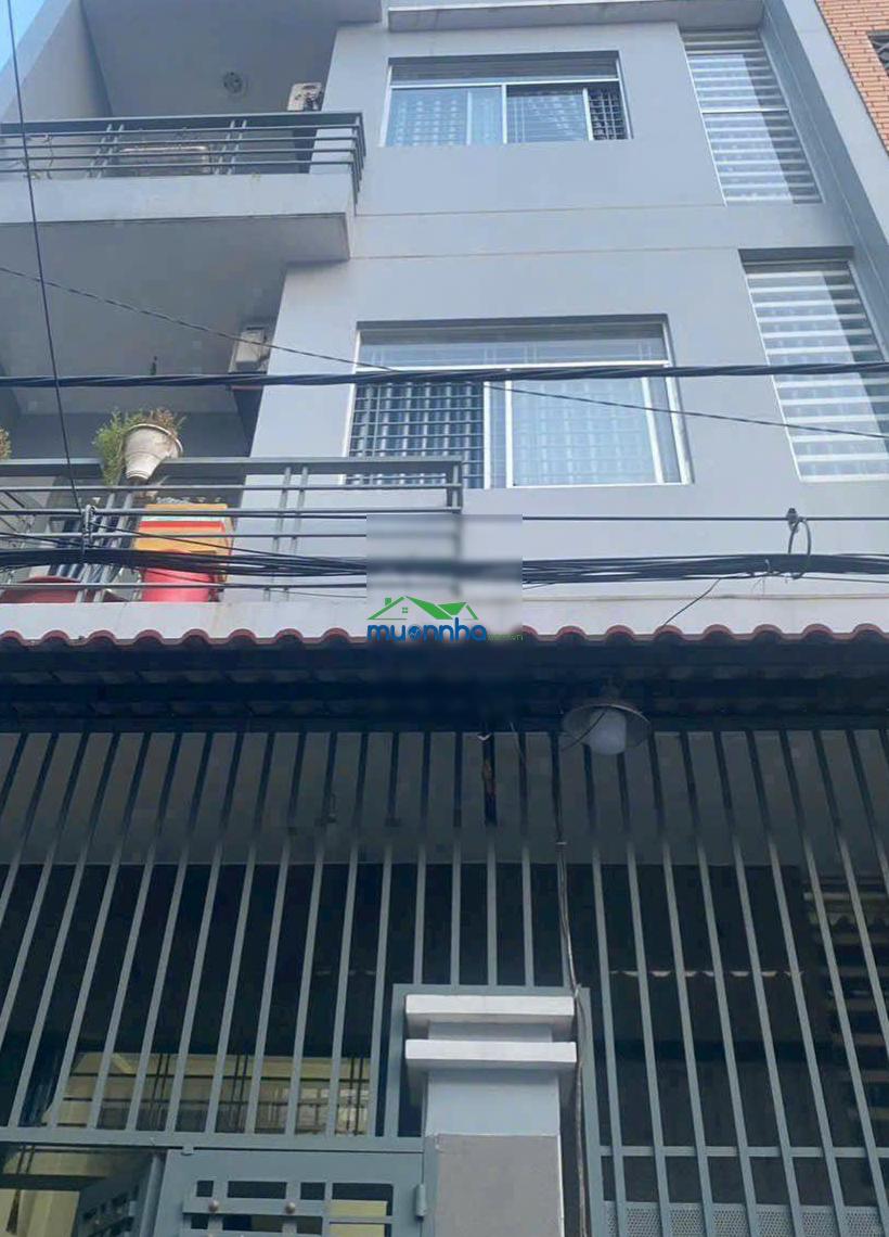 Bán nhà đường lưu chí hiếu ngang 6m hiếm có, đúc 3 tấm kiên cố, dt 6x11m, giá 8 tỉ giảm còn 7,8 tỉ