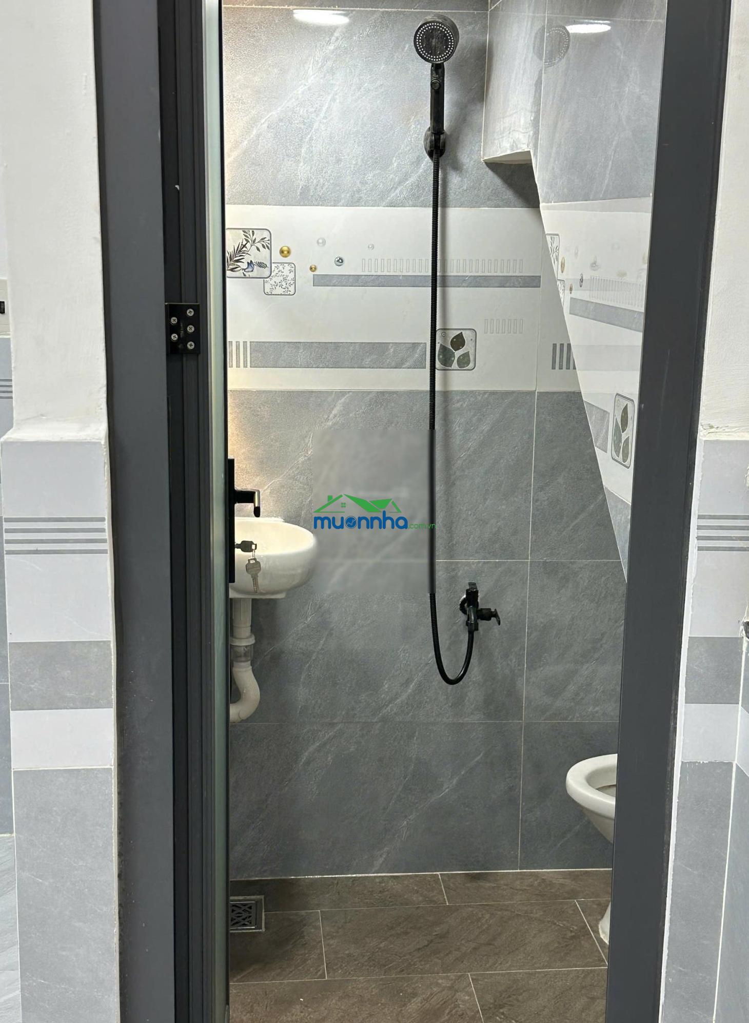 Nhà mới đẹp - hẻm 4.5m - đs 18b-bhh - giá chỉ còn 4.5 tỷ tl - giáp aeon - tân phú