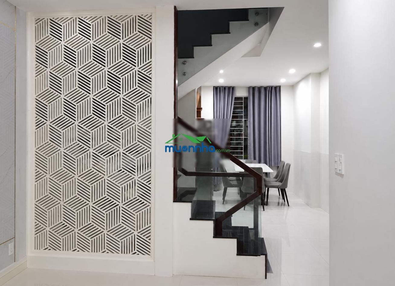 Q11, hẻm ô tô 7m, ngang 4.5m, trệt, 2 lầu, sân thượng, 3pn, shr, ở ngay, chỉ 6.x tỷ