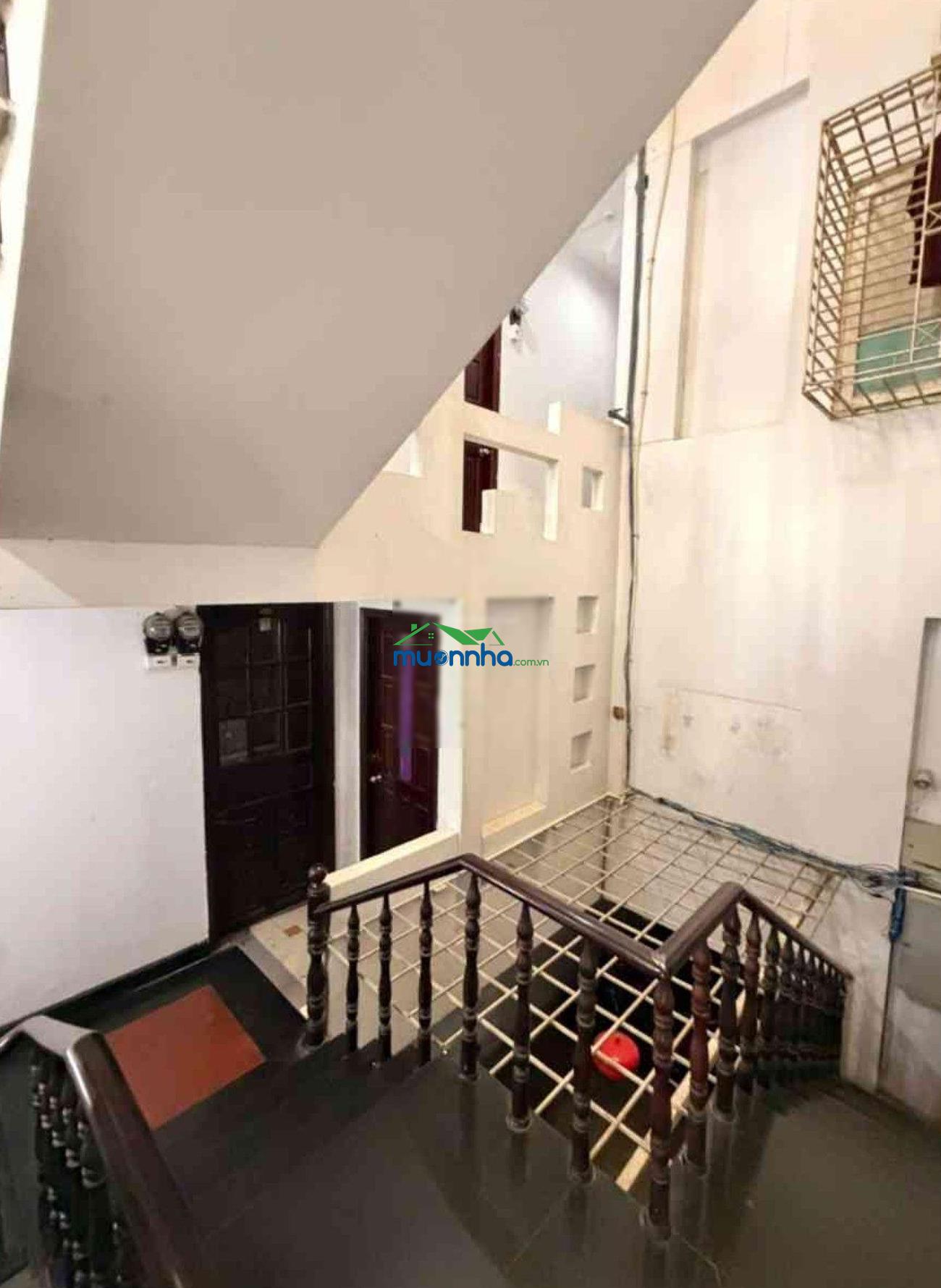 Toà 6 tầng 34 phòng chdv - dương thị giang, ttn, q12 - dt 300m² căn góc - ngay metro số 2