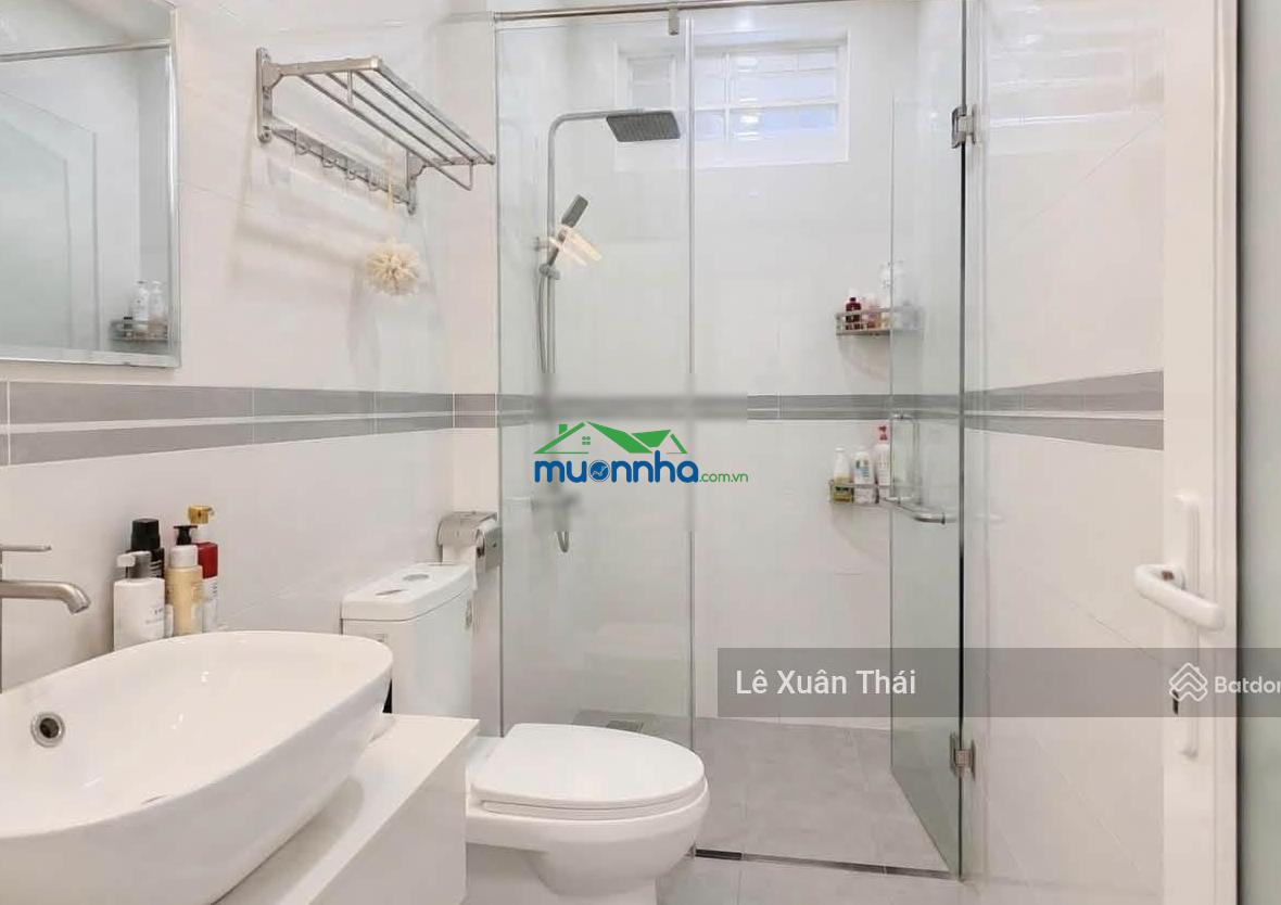 Bán nhà lạc long quân q11, 42m x 4t, mt 4.2m giá 8.2t, hxt thông, full nội thất xịn - 3