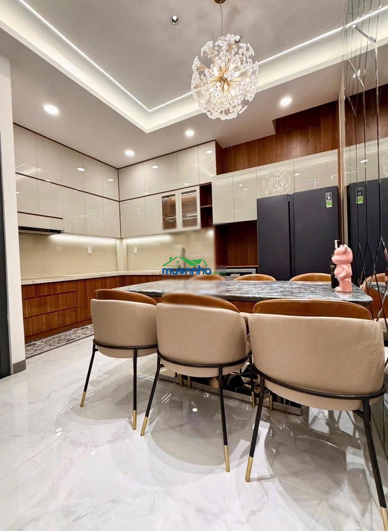 Gấp bán, định cư. 19 tỷ giảm về 18,5 tỷ. hxh huỳnh văn bánh. oto ngủ trong nhà - 4