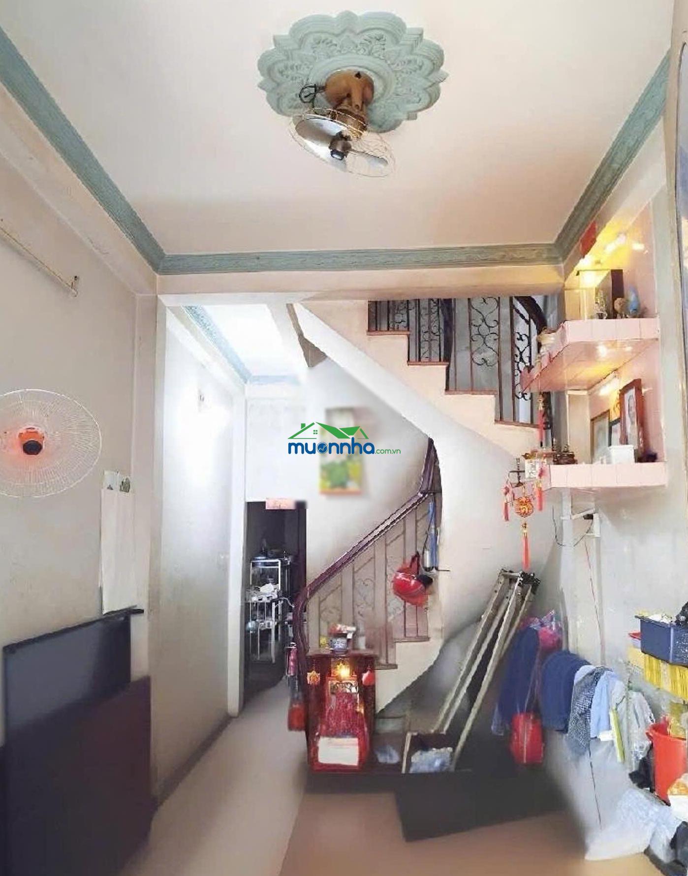 Hiếm có khó tìm: nhà đẹp cmt8 không lộ giới sổ hoàn công đủ xách vali vào ở ngay!