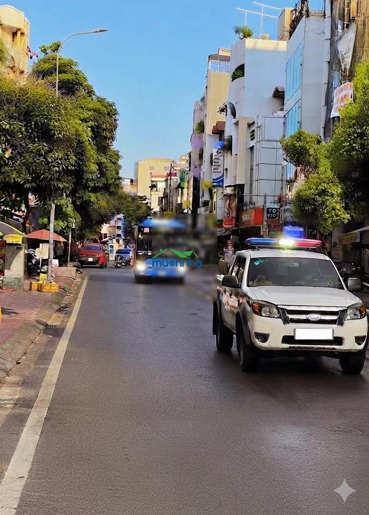 Bán nhà tân sơn nhì kế aeon mall tân phú hxh 8m thông nhỉnh 9 tỷ diện tích: (80m) vuôn