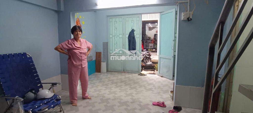 Nhà 1 trệt 1 lầu hẻm xe hơi đường phú mỹ (gần quận 1) - 2