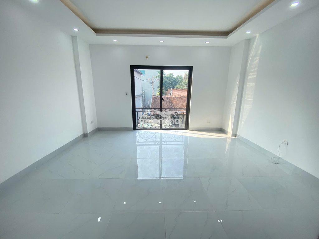 Cả hà nội chỉ có căn này 40m2 mặt ngõ ô tô. giá chỉ 2.x tỷ-nhà xây mới - 4