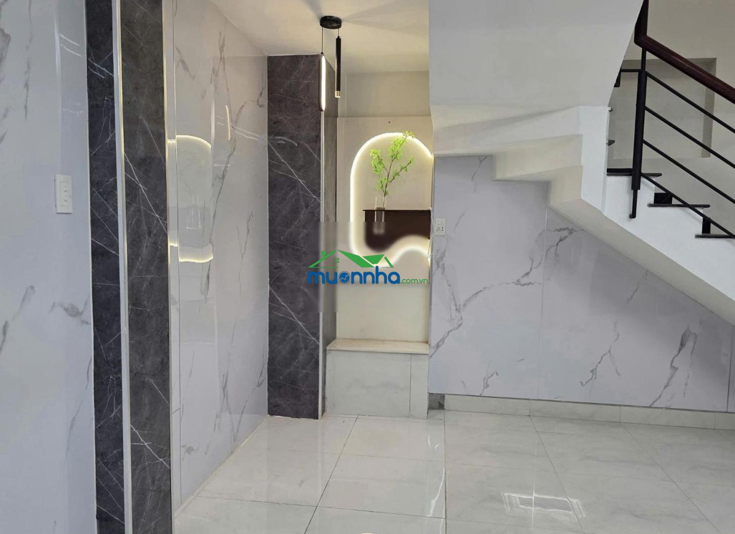 Quận 11 # hạ giá chào mới 8.6 tl bán nhà 5 tầng hxh lạc long quân. dt:(4.3 x 8) 4pn.4wc