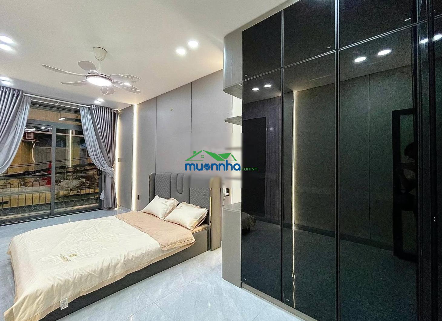 Giá tốt - hẻm oto tránh - ngô quyền quận 10 - ngang 3.5m - 35 m2 - chỉ 6.x tỷ.