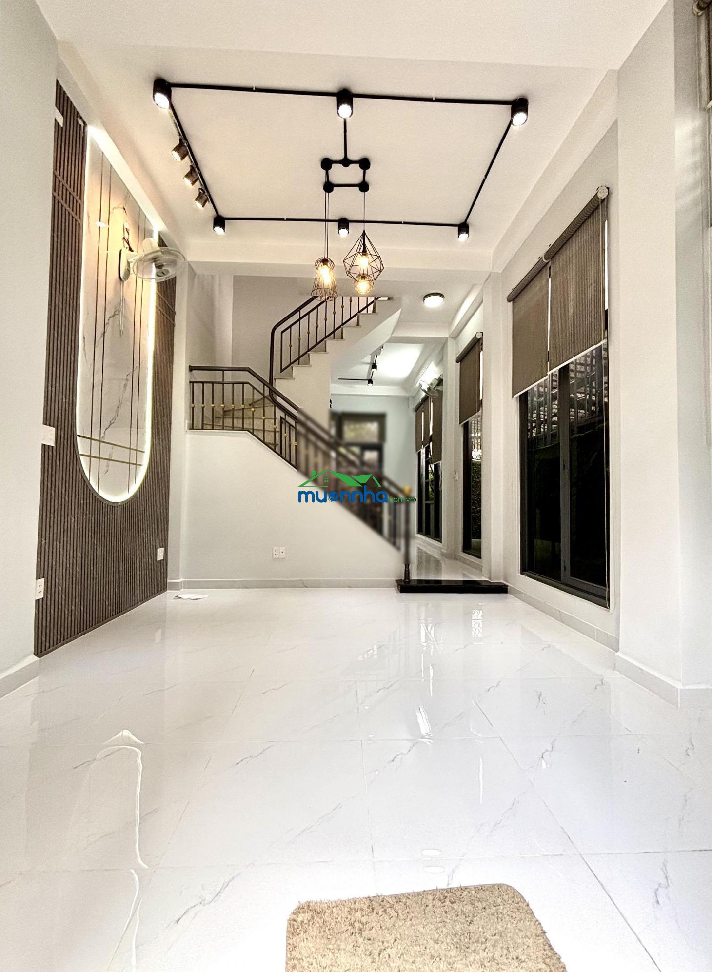 Bán nhà trung tâm quận 12 -3 tầng ngay trương thị hoa sát metro hiệp phú-gần gò vấp- 40m2 hơn 4 tỷ