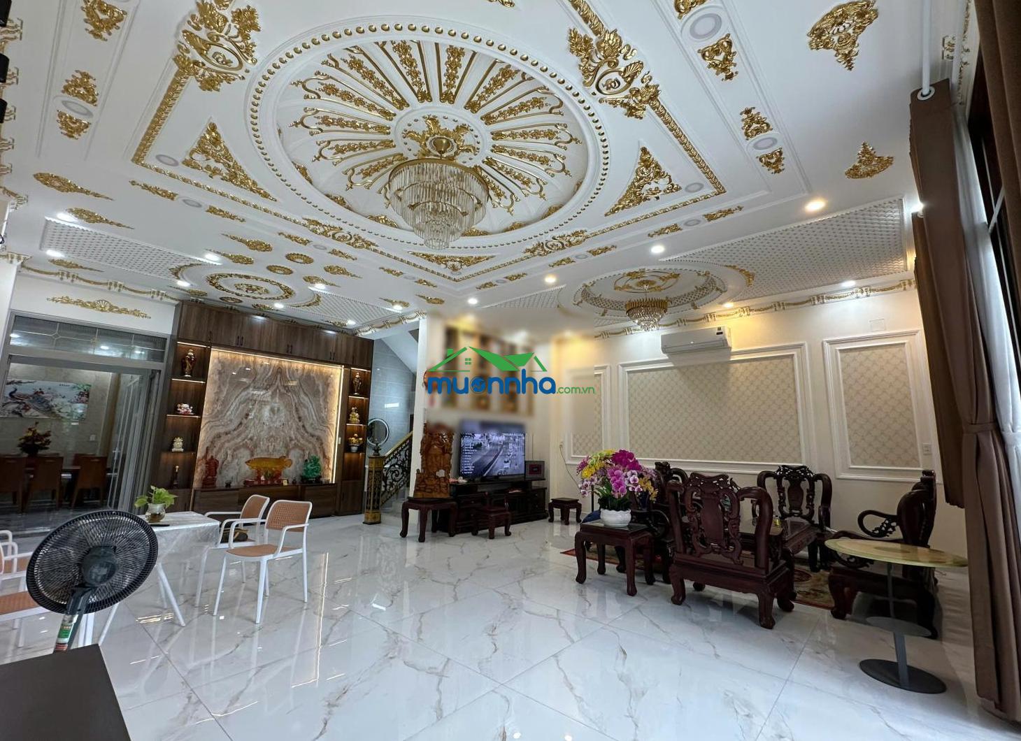 Nhà cực đẹp (8x17) đường lớn 3 lầu tân hòa đông