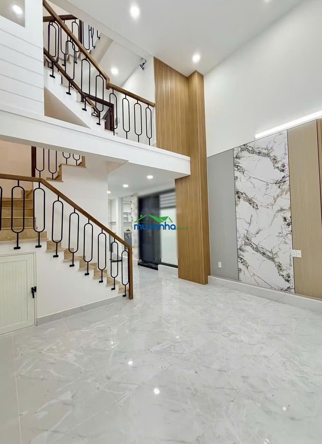 Giảm còn 8.35 tỷ, 3 tầng, 3pn, mới đẹp, 45m2, ngang 4.4m, gần hẻm xe hơi lê văn sỹ - 3