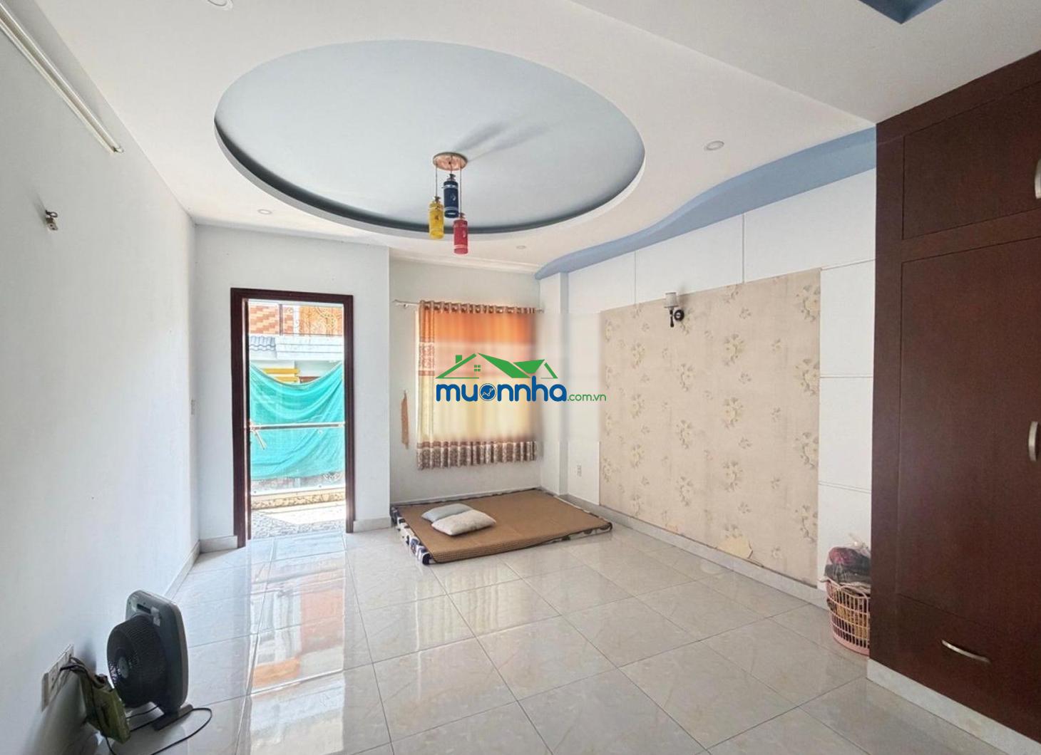 Bán nhà phạm văn bạch, tân bình, 4,2*15m, 3 tầng, 4 phòng ngủ, chỉ 20m ra mặt tiền, ga metro - 2