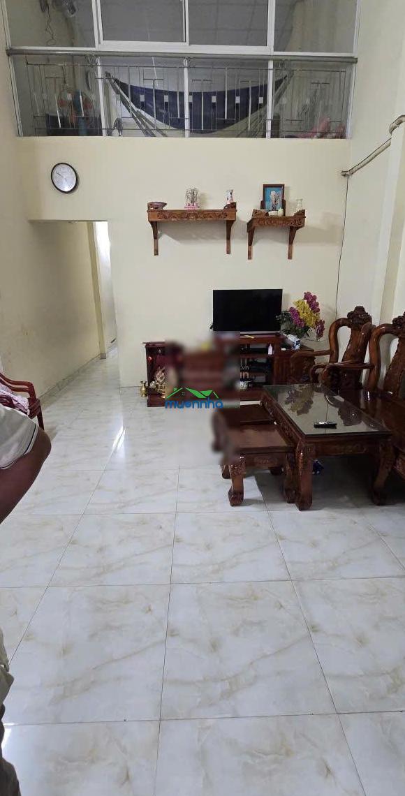 Bán nhà hẻm thông 3m đường lê trọng tấn, p. bhh, 4x15m nhà cấp 4. giá bán 3.85 tỷ lh 0917 631 ***