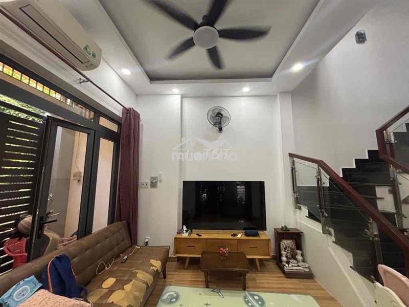 Bán nhà 3 tầng căn góc xe hơi đỗ trong nhà- gò cát- phú hữu- quận 9