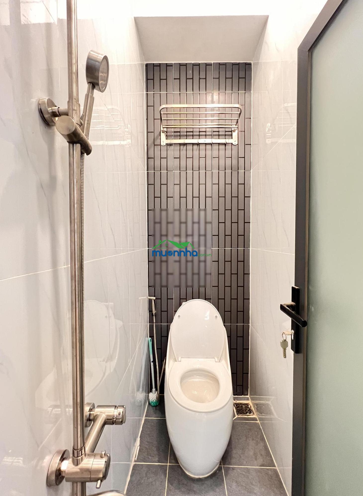 Nhà bè, hẻm xe hơi 6m, 2 tầng, 4pn, nguyễn bình, cách uỷ ban chỉ 500m, giá 5 tỷ. - 2