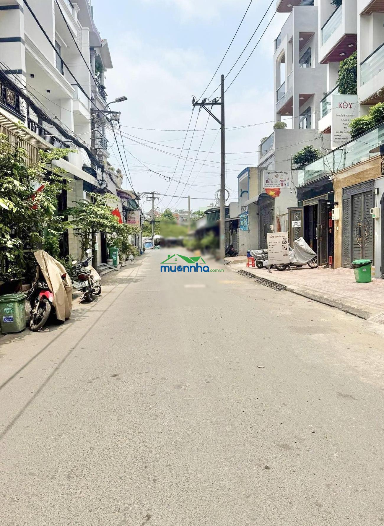 Chỉ 6.6 tỷ - 4 tầng - gần tỉnh lộ 10 - tên lửa - 4.9m x 12m - đường kinh doanh 10m thông - 4