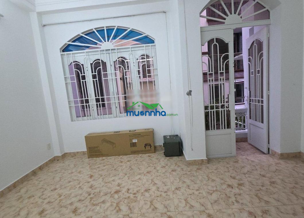 Nhà trần quang diệu quận 3 phố thời trang vip dt 36m2 kết cấu 4 lầu shr bề ngang 5m chỉ 7.95 tỷ - 2