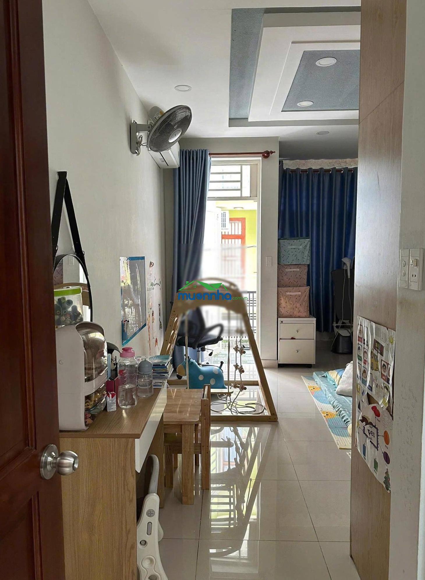 Giá : 7.4 tỷ ( tl ) bán nhà quốc lộ 13. phường hiệp bình phước. hẻm nhựa xe hơi.