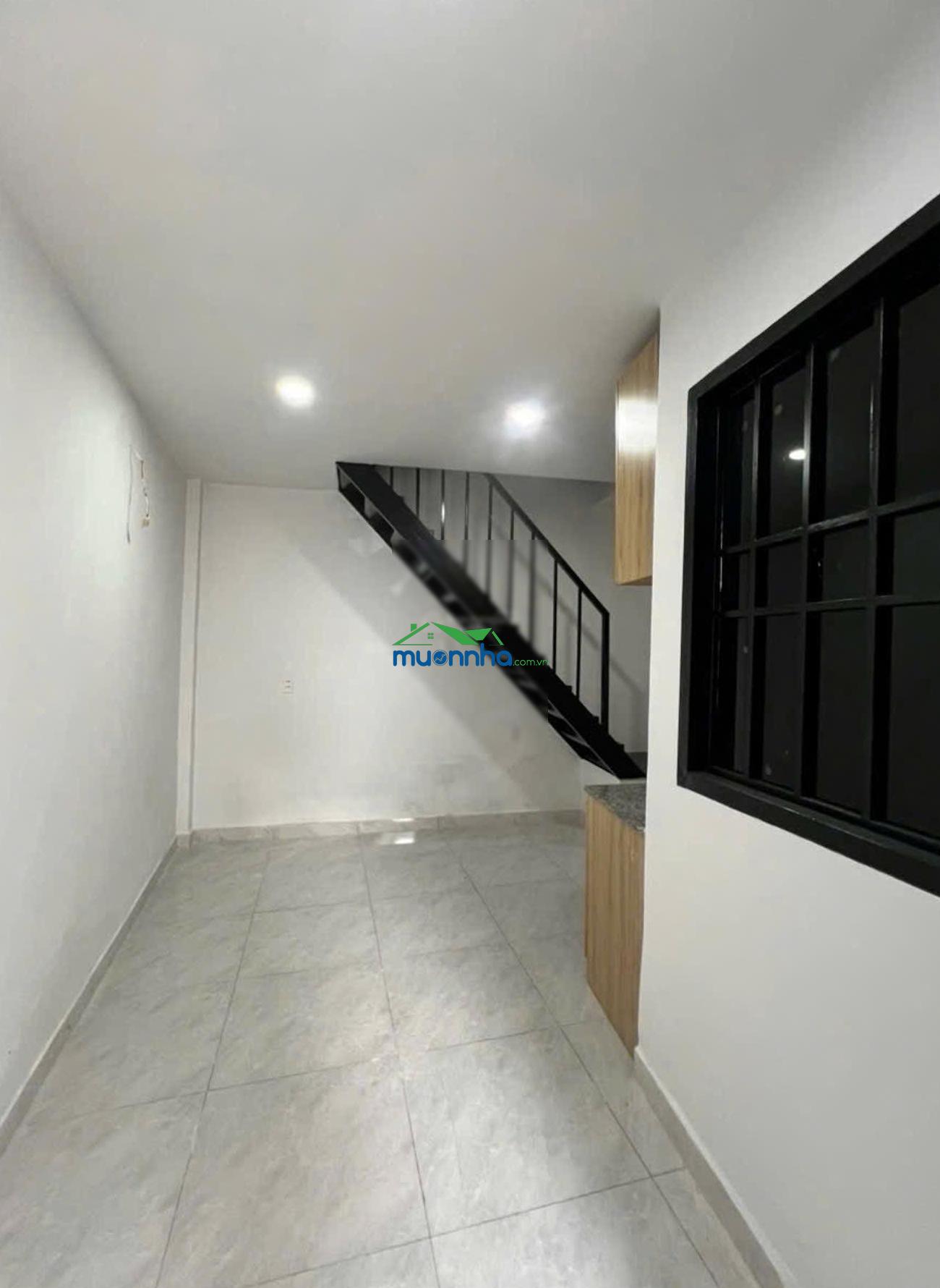 Gần chợ bà chiểu - trung tâm bình thạnh - sát q1 - 20m2 - 2 lầu - 2pn - 2