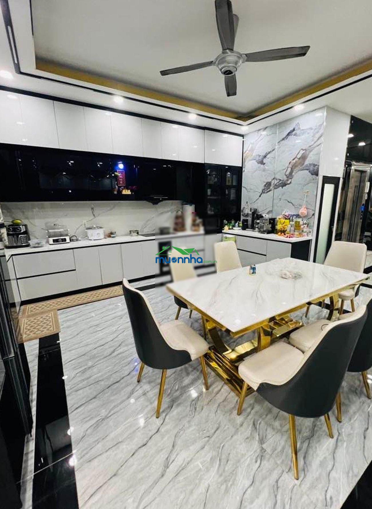 Bán siêu phẩm nhà phố 4 tầng có thang máy ý đường nguyễn bình, nhà bè (gần mặt tiền)