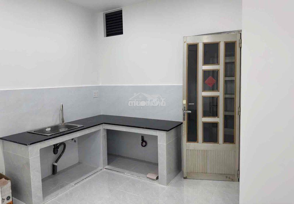 Nhà hẻm xe hơi tô hiến thành q10 btct 4,2x16m,2pn2wc kd sầm uất, ở oke - 3