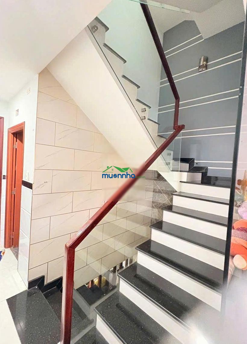 Hiếm p. an lạc, nhà 4 tầng, 2 mặt tiền xe hơi, giá cực tốt