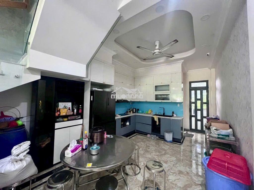 Gấp bán nhà 3 tầng – dĩ an, bình dương diện tích sàn: 225 m² - 3