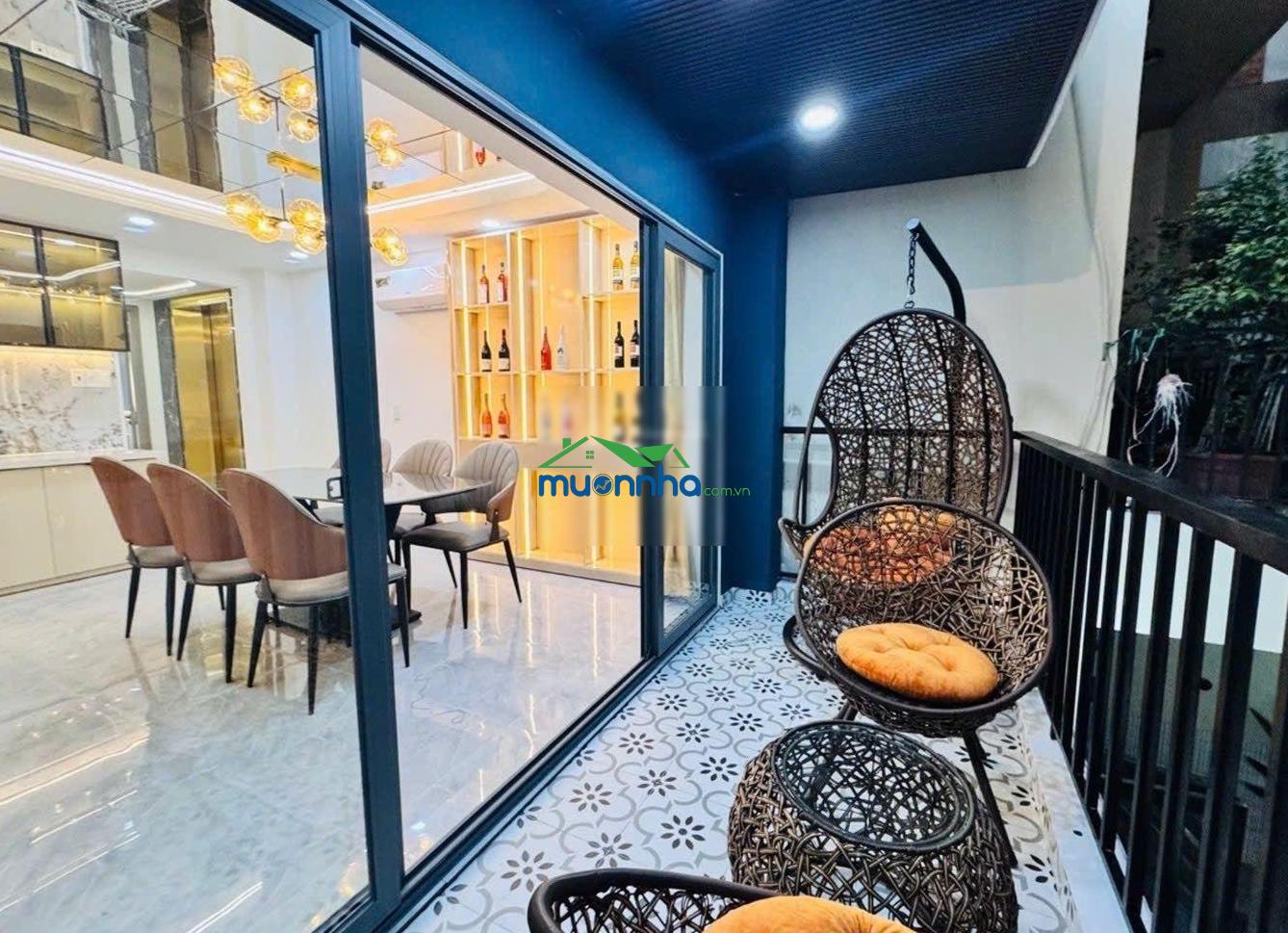 S.iêu phẩm phú nhuận - thích quảng đức - hẻm ôto - 5 tầng 4pn & 50m2 - thang máy - chỉ 10.** - 2