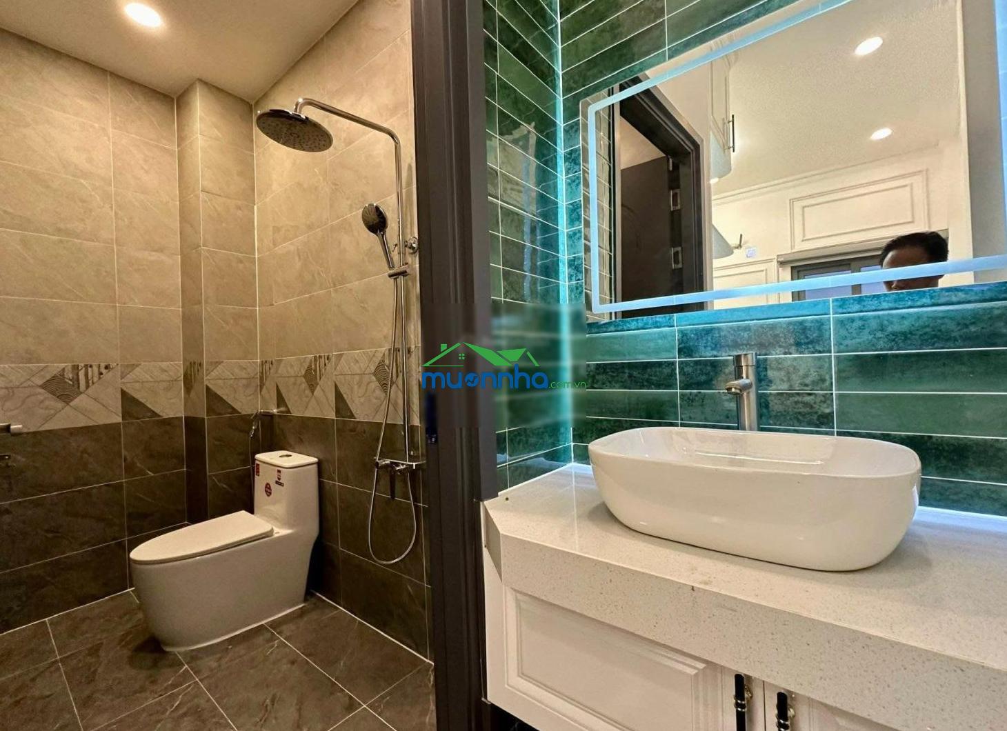 Bán gấp biệt thự mini 1027 huỳnh tấn phát, nhà có thang máy. giá 7.89 tỷ tl