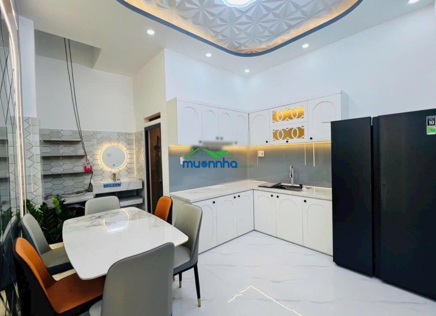 Nhà phố cạnh him lam - cách mt vài bước - sát bãi đậu ô tô - 4pn full nội thất - chỉ 6.59 tỷ