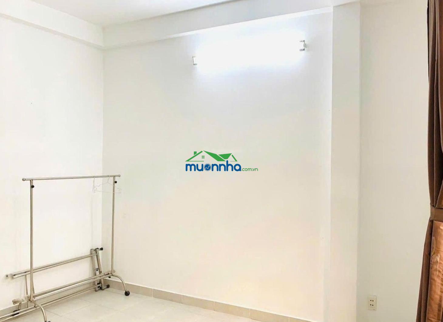 Nhà 2 tầng, hẻm xe hơi, 4x13m, 5tỷ980, hẻm 1135 huỳnh tấn phát, quận 7. bán gấp