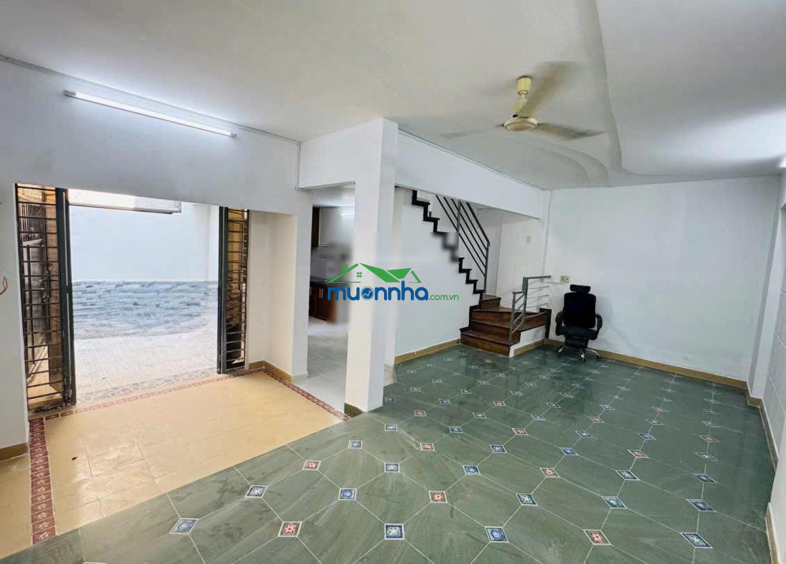Bán nhà văn cao quận tân phú 2 tầng, 56m2, 3 phòng ngủ - không lộ giới - không qui hoạch, 4,5tỷ tl - 3