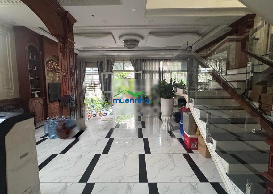 Biệt thự 3 tầng kha vạn cân diện tích 8,5 x 19m giá chỉ 9,9 tỷ