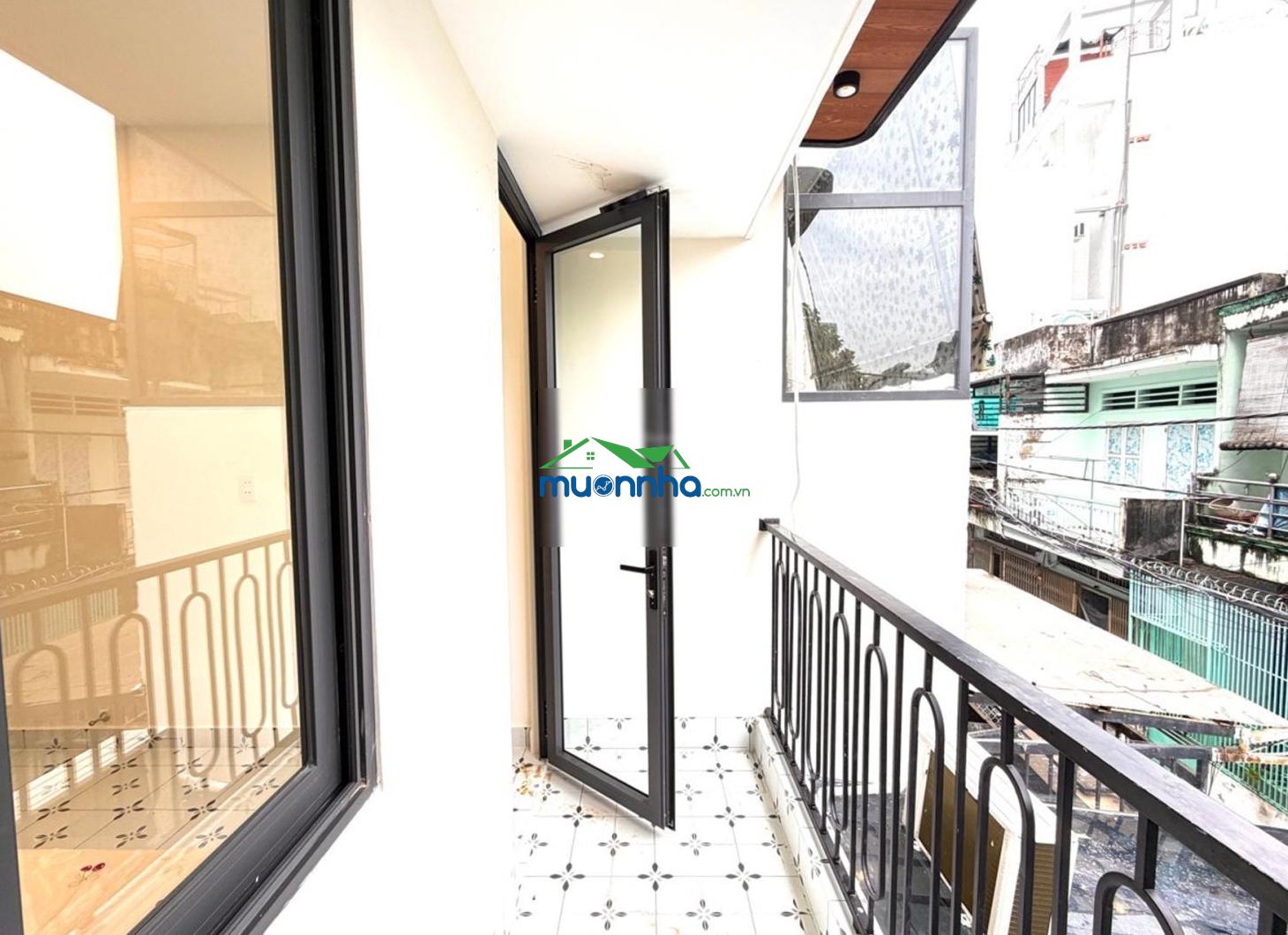 Hiếm -hẻm xe hơi thông phan văn trị bình thạnh - 44m2 nở hậu - nhà mới tặng full nội thất chỉ 5xty - 4