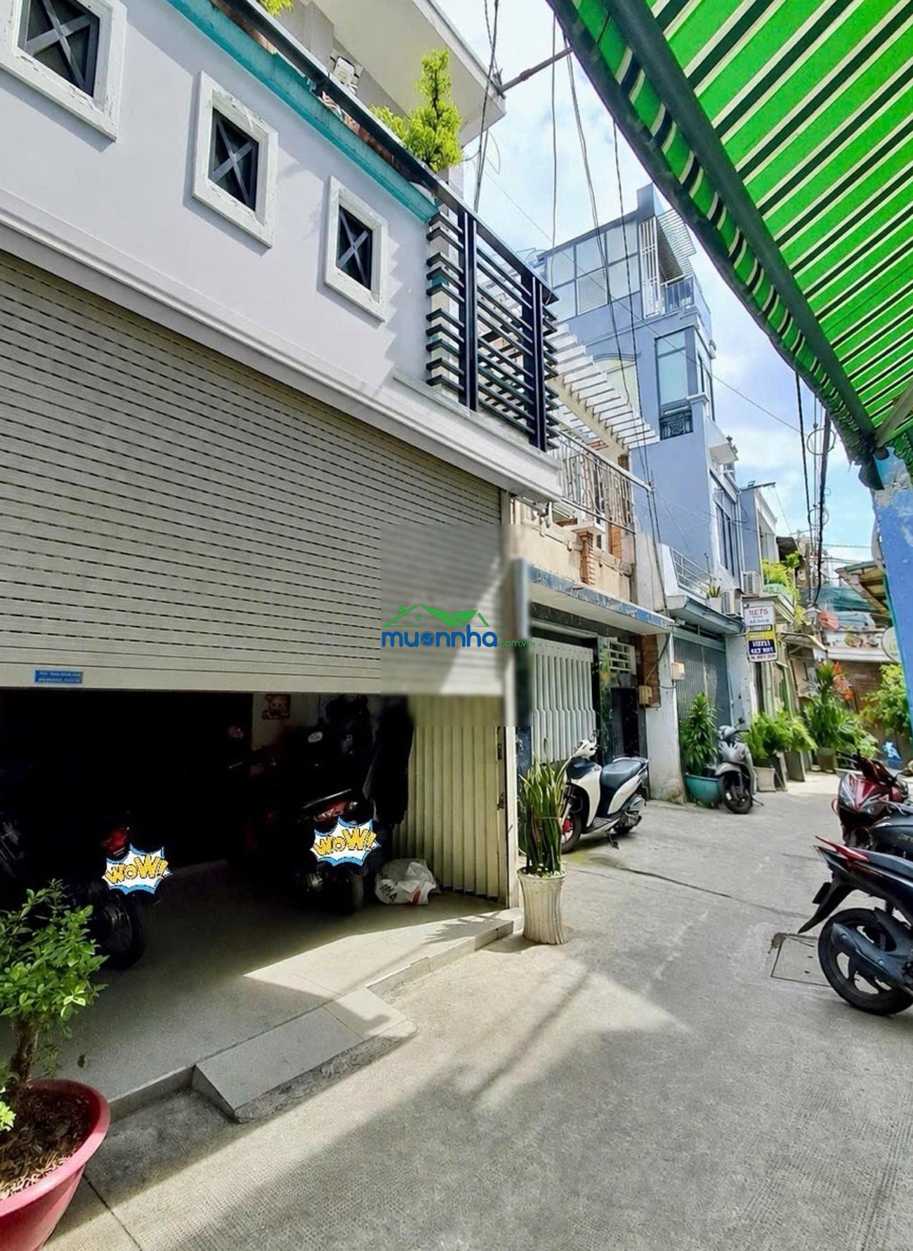 Nhà 2 tầng nở hậu hơn 4m - ngay bà hom- 57m2 - nhà mới đẹp - 3 phòng ngủ - sổ đẹp pháp lý chuẩn hoà - 4