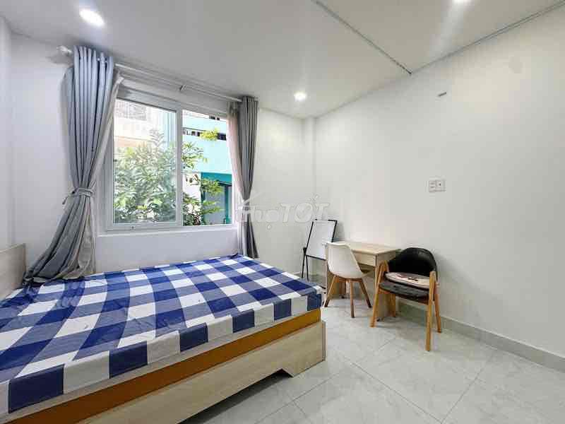 Phòng studio - cửa sổ lớn - thang máy - giờ tự do - 2