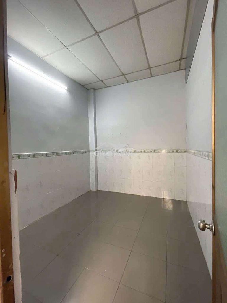 Nhà cấp 4 dy 100m gần ngã ba cây lơn - 2