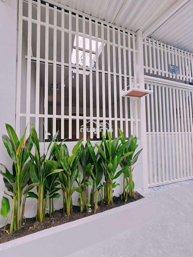 Chính chủ nhà bán nhà hương lộ 2, bán đất tặng nhà