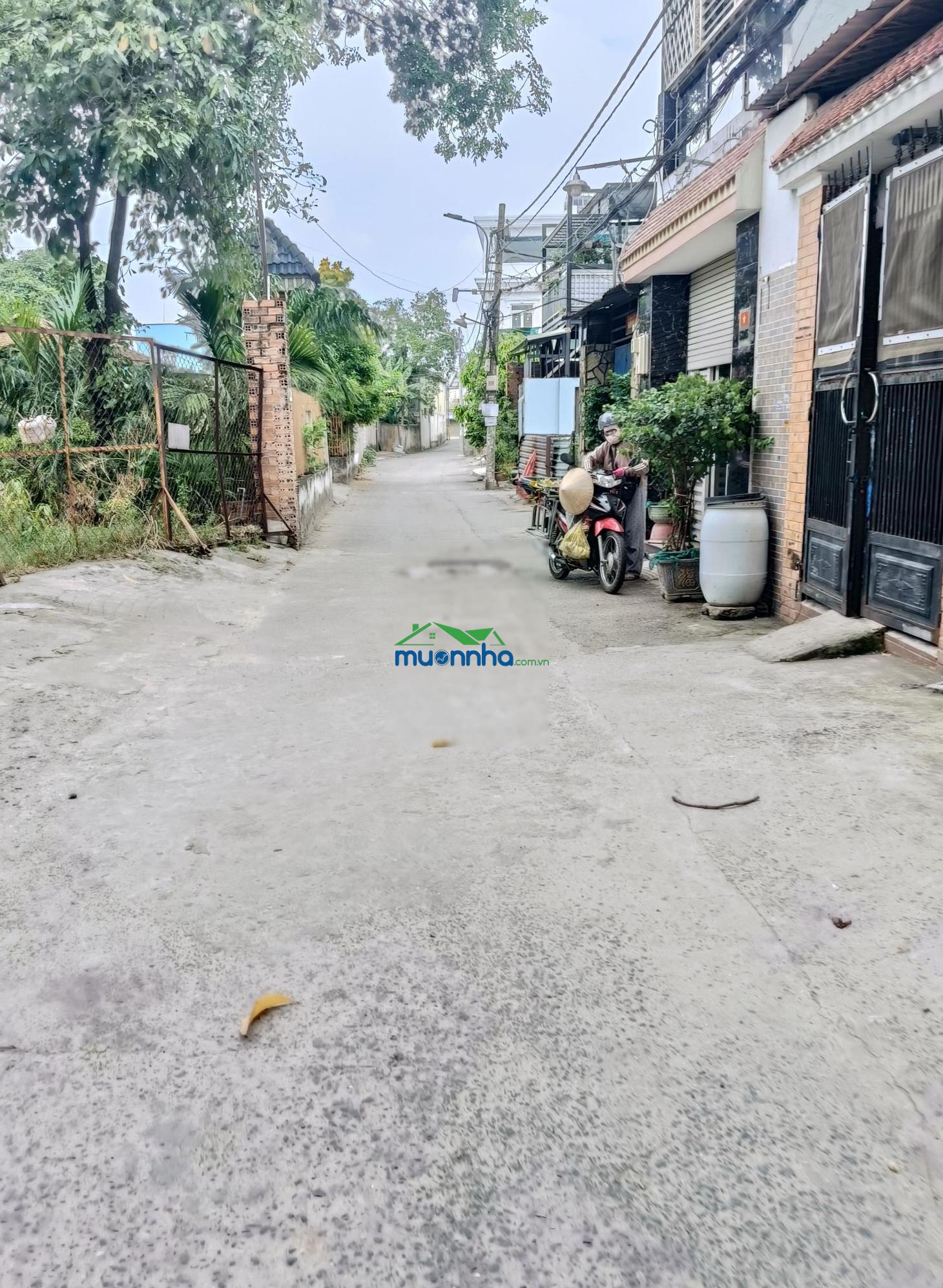 Giá sốc 2.779 tỷ nhà 3pn hẻm xe hơi lê văn khương tặng full nội thất - 2