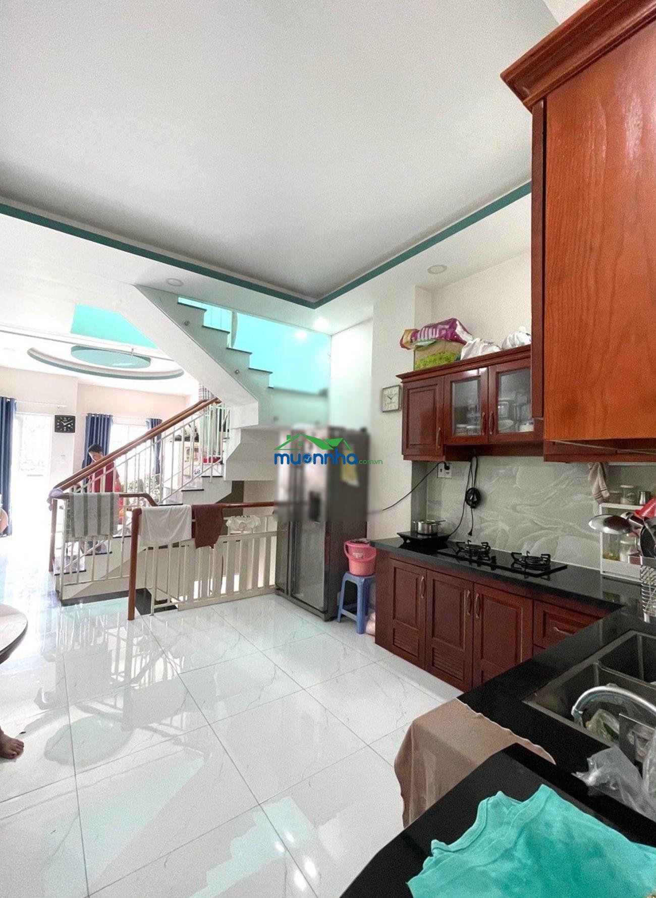 5.4 tỷ nhà đông hưng thuận 5, nhà 3 tầng 4pn