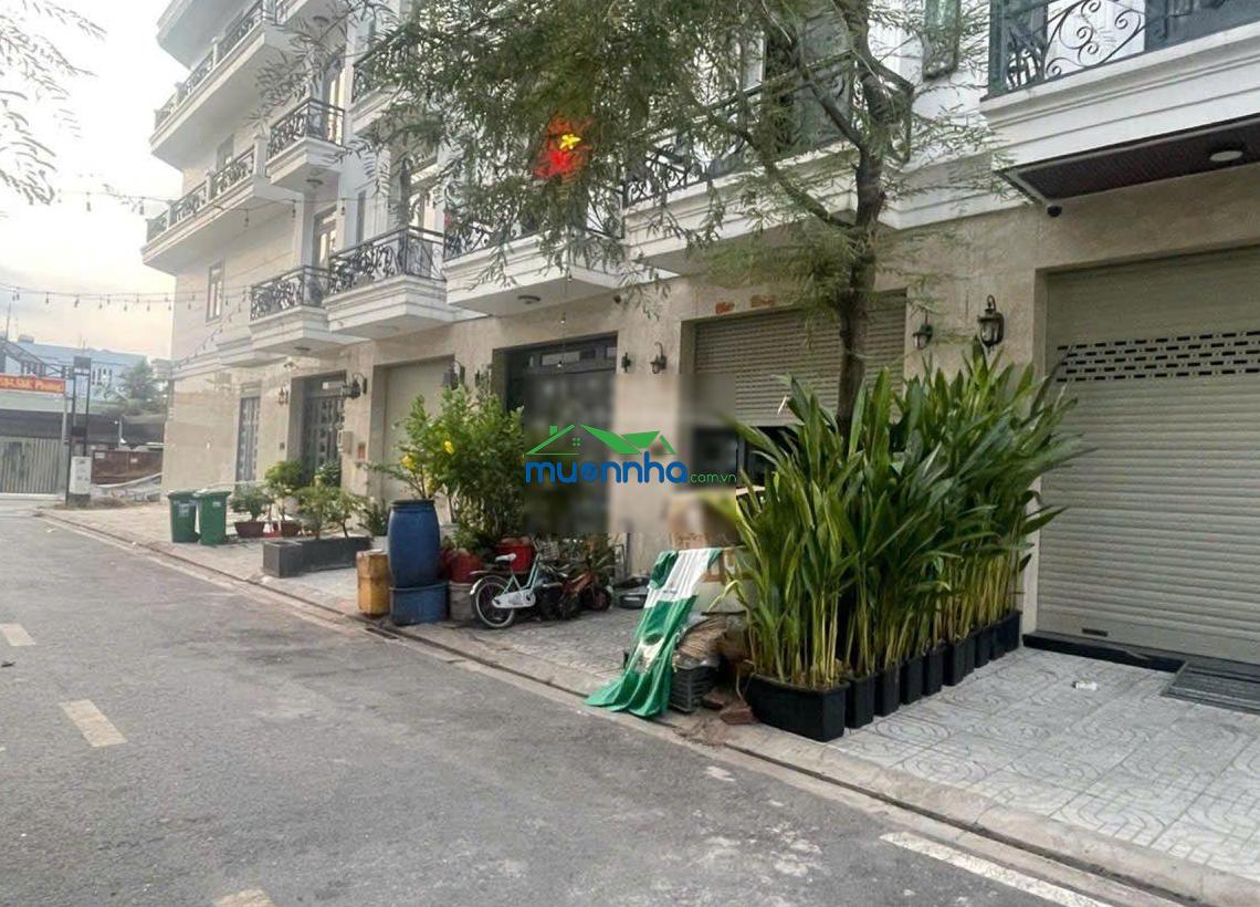 Nhà 5 tầng thang máy full nội thất đường thạnh lộc 44, phường thạnh lộc, q.12 dt 65m2.đường 11m