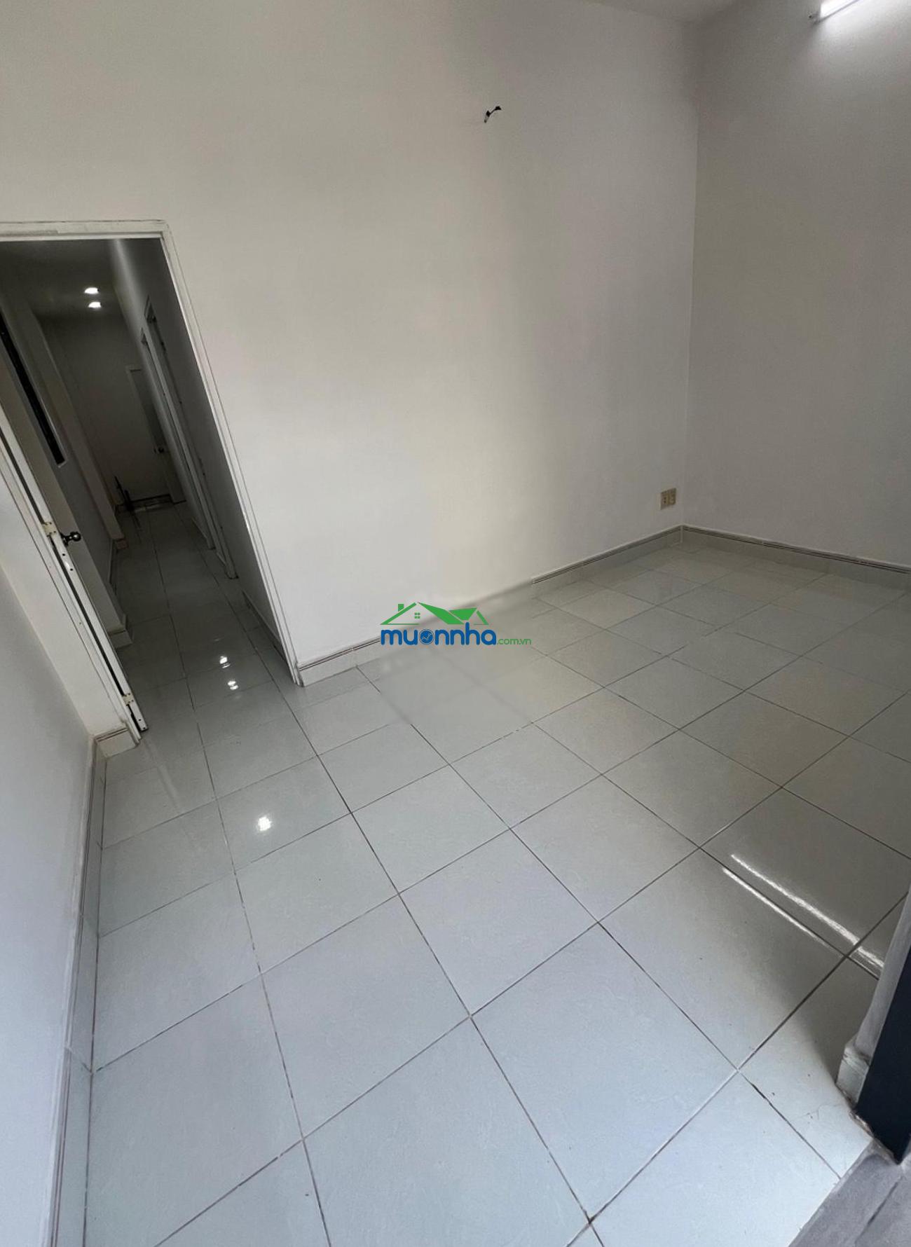 Siêu phẩm căn góc 2 tầng hiếm có dt 4 x 12,5m mặt tiền đường nhựa 7m ô tô ngủ trong nhà