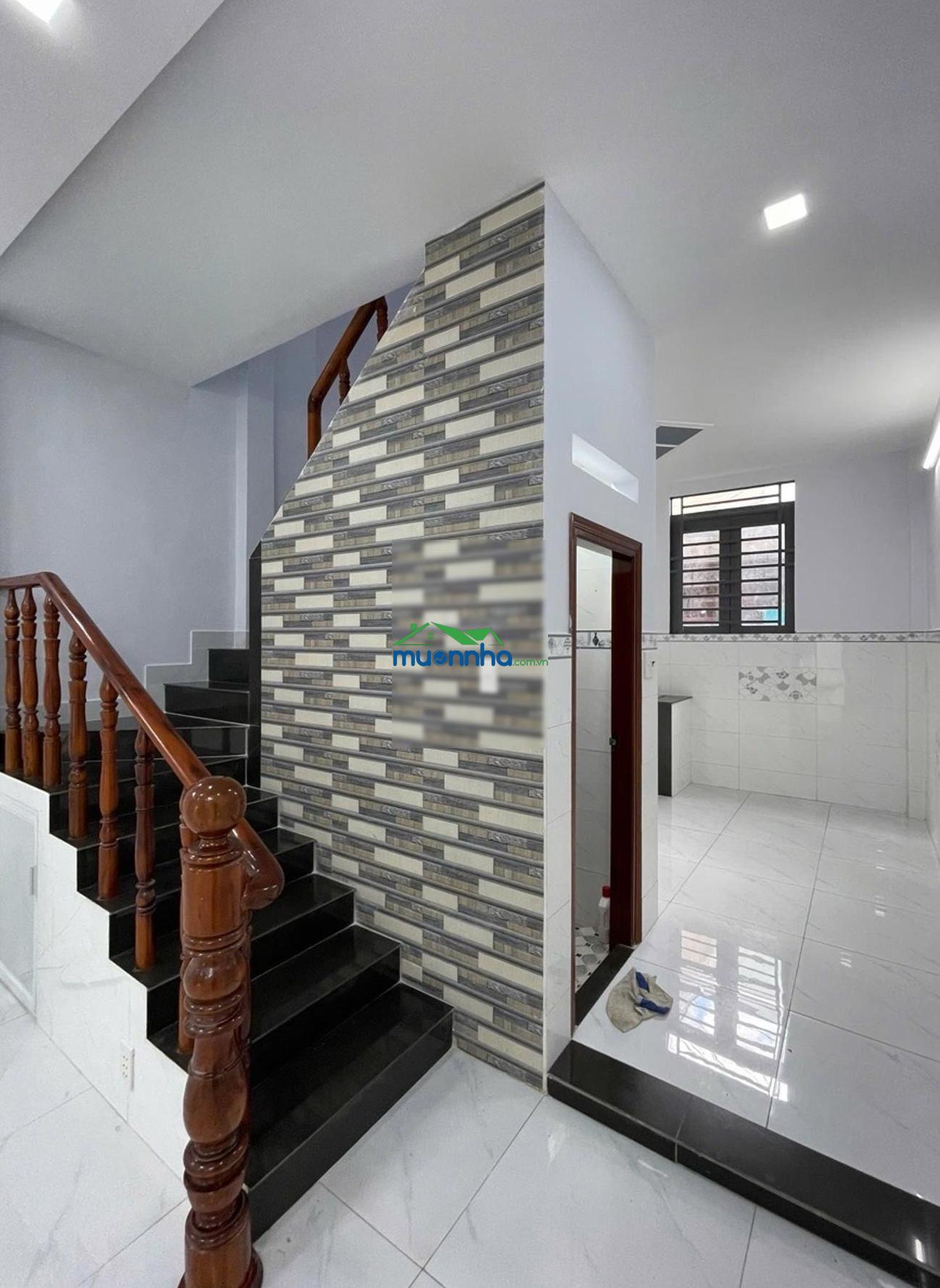 Hẻm 5m thông đẹp - lô góc 3 mặt thoáng - 2 tầng mới đẹp kiên cố - 42m2 - ngay hương lộ 2