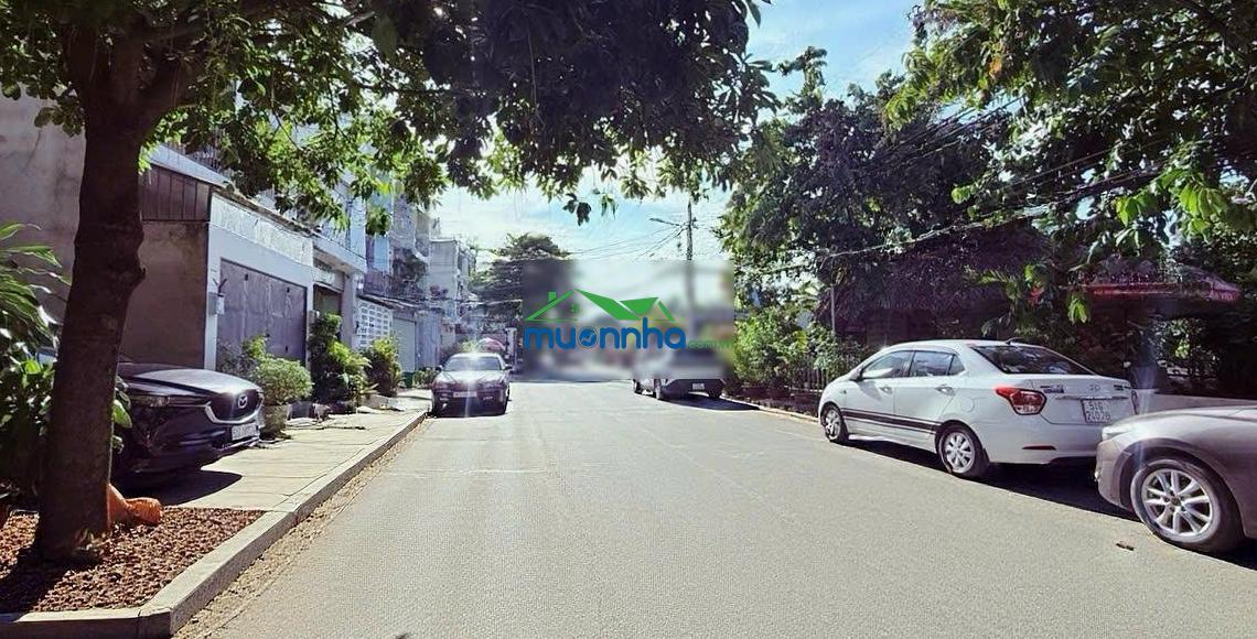 Nhà phố 2 tầng, hàng xóm vạn phúc - 55m2 nhỉnh 6 tỷ - đường 6m ôtô dậu trước nhà - 4