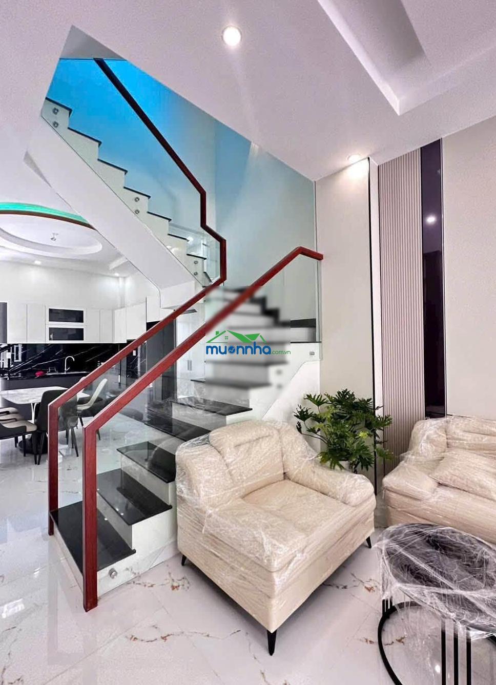 Bán gấp nhà đẹp ngay đường hiệp bình ở thủ đức, giá 3 tỷ 260, 70,8m2. shr hẻm thông xe hơi ra vào - 3