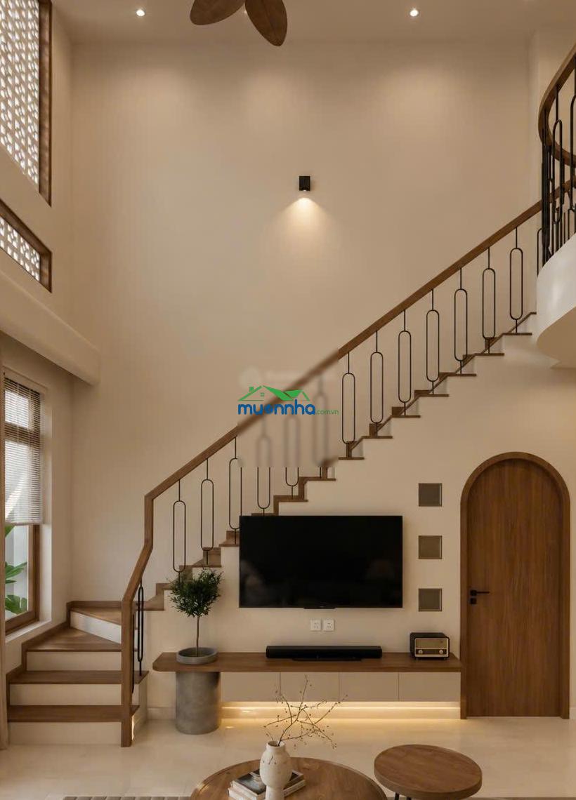 Bán nhà mới xây full nội thất dt 72m2 giá chỉ 5tỷ 250triệu có pn dưới đất. lh 0909 519 ***