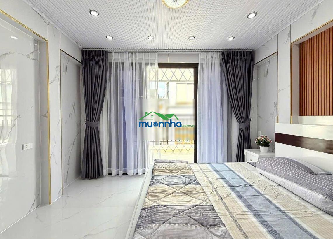 Nhà đẹp quận 3 - hẻm xe hơi - full nội thất cao cấp - chỉ việc vào ở - không lộ giới - giảm còn 9ty
