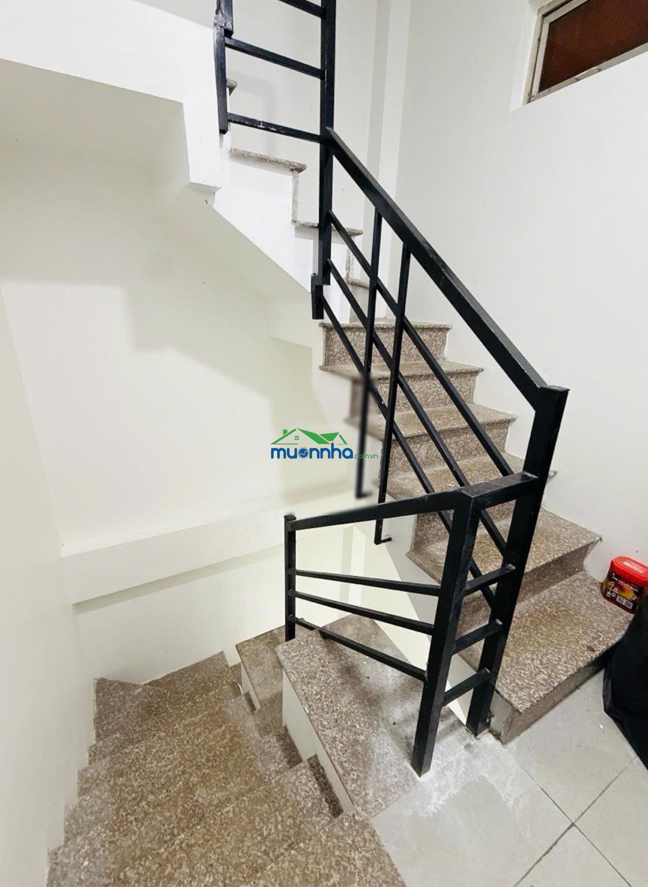 Lê văn sỹ, quận 3, chdv 5 tầng, 33m2, gần hẻm xe hơi, thu nhập 25tr/th, 5.72 tỷ - 2
