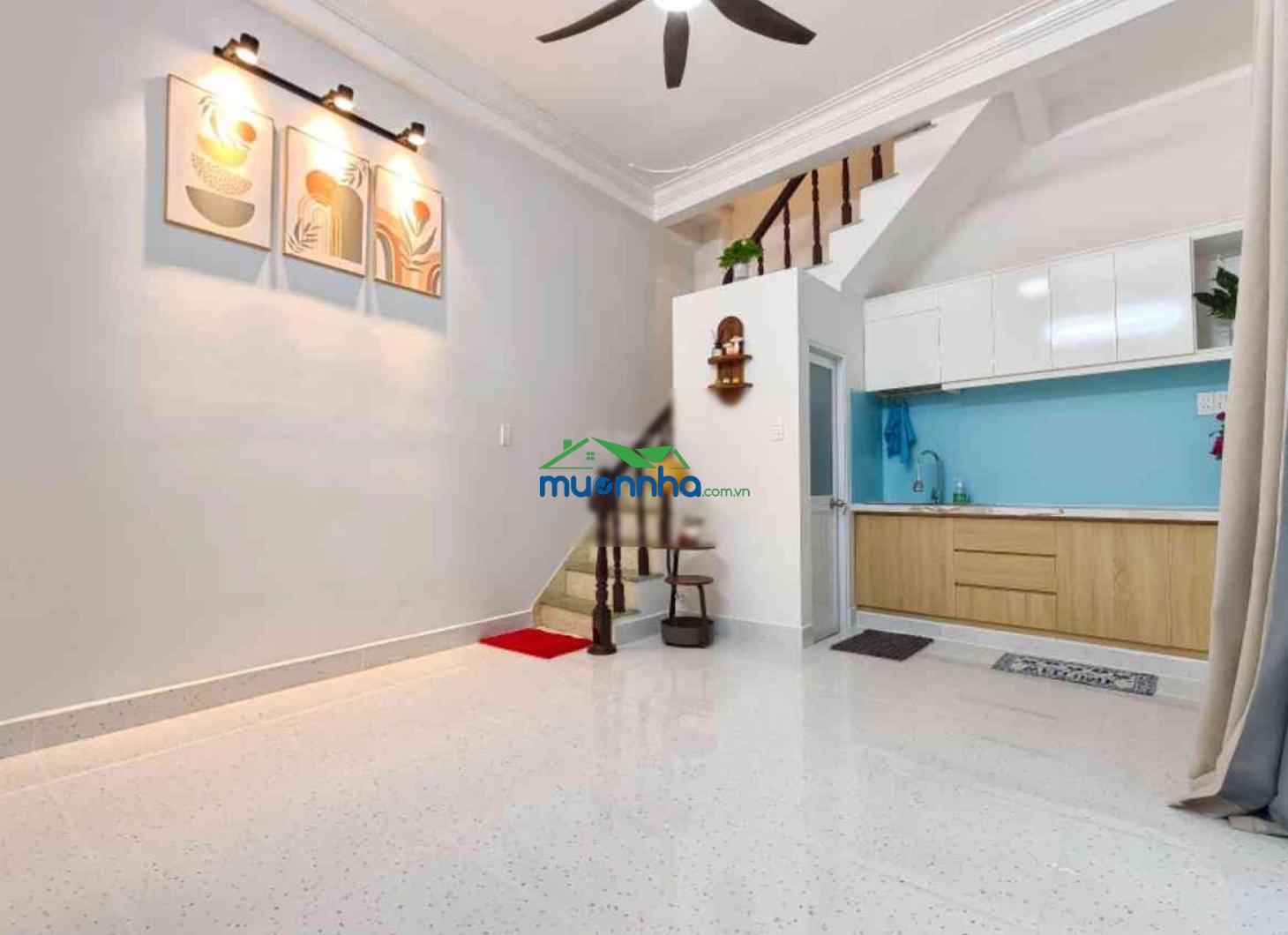 Lạc long quân - nhà đẹp ở ngay - 3 tầng btct - nhỉnh 4 tỷ (tl) - 4